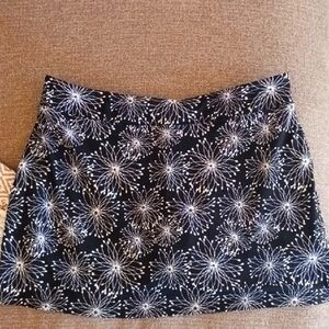 Tranquility By Colorado Black And White Patterned Women's Skort. Size M.